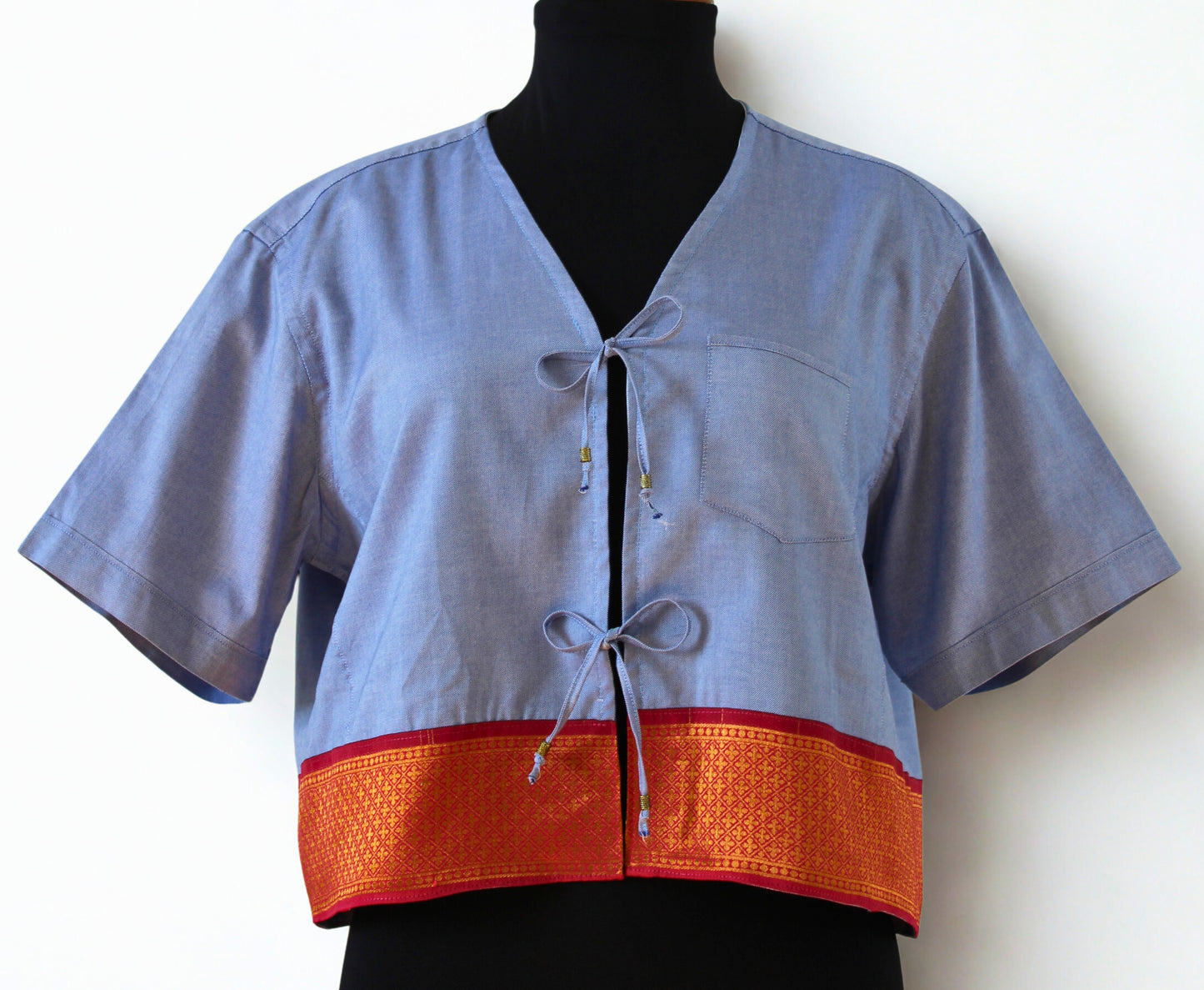 Chemise bleu et rose